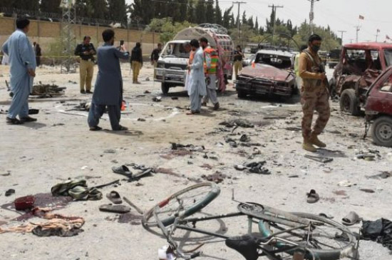 بیش از ۳۰ کشته در حمله انتحاری در نزدیکی یک مرکز رای دهی در کویته پاکستان 